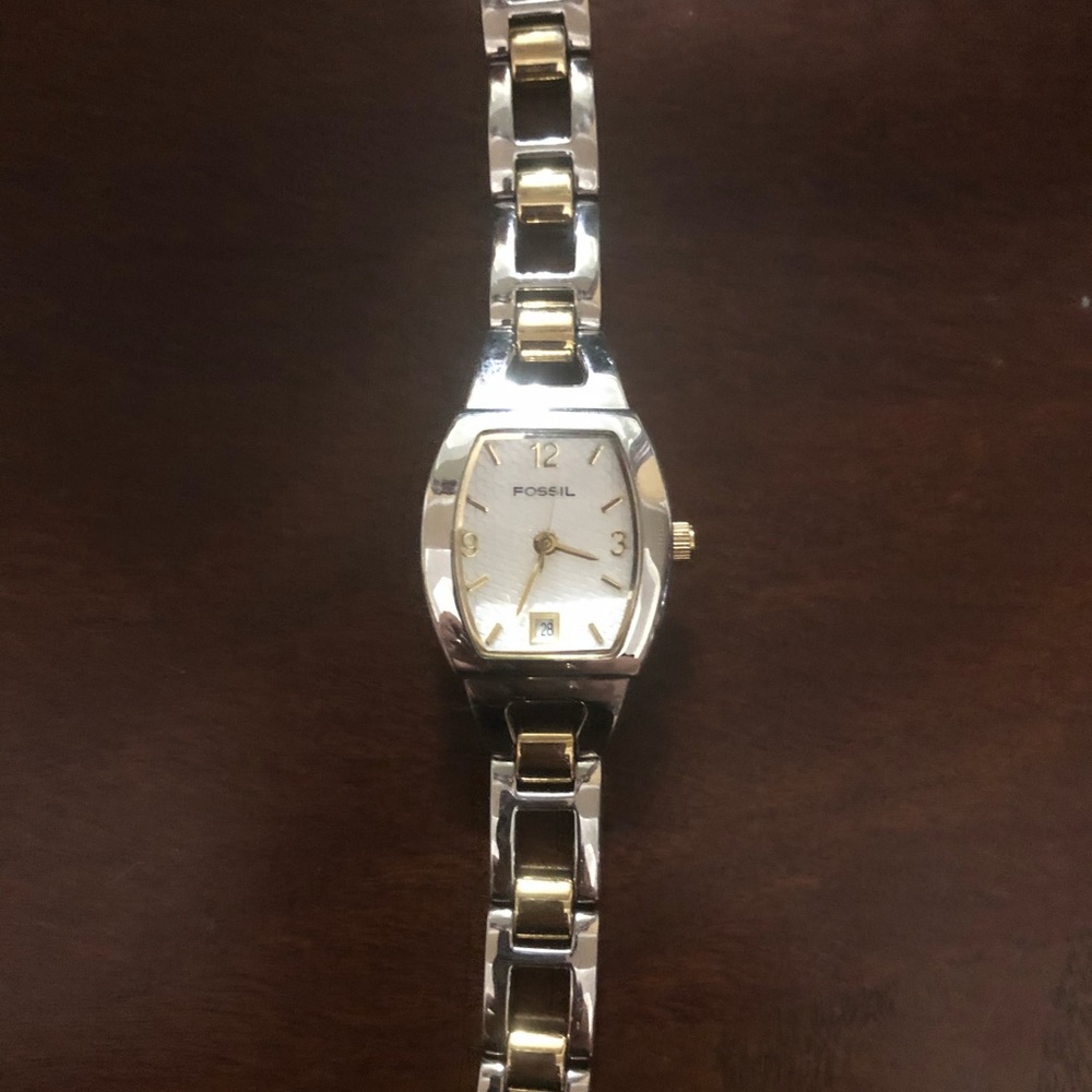 Ladies fossil watch